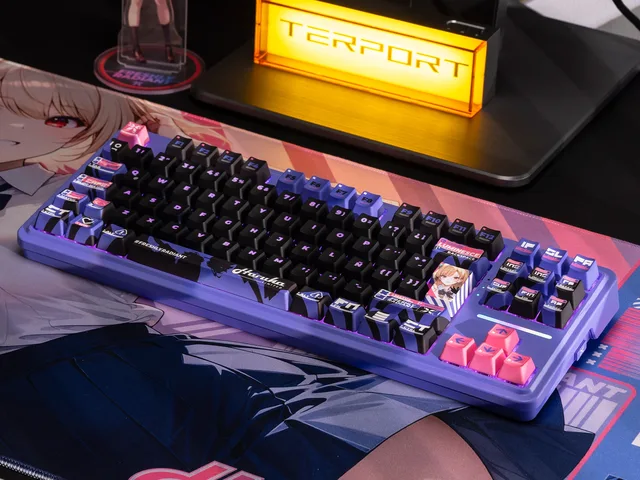 TR88H keyboard photographed on a Haruka mousepad with purple backlighting and pink arrow keys